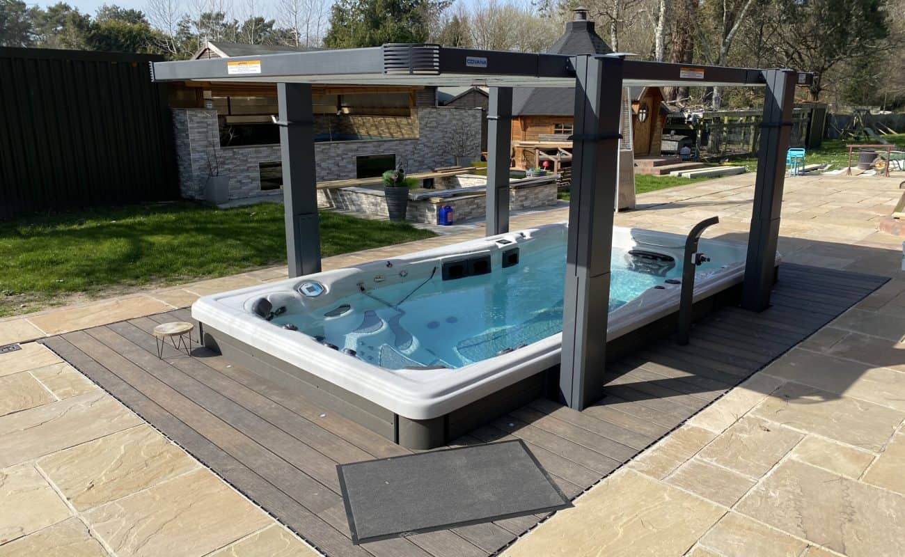 Covana Legend swim spa cover fitted to a Master Spas Challenger 15d in Ringwood UK.