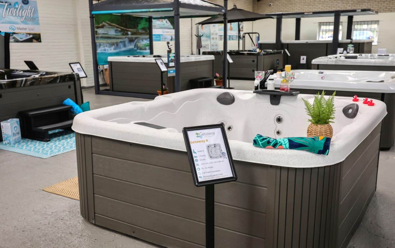 Hyperion Hot Tubs Master Spa Poole