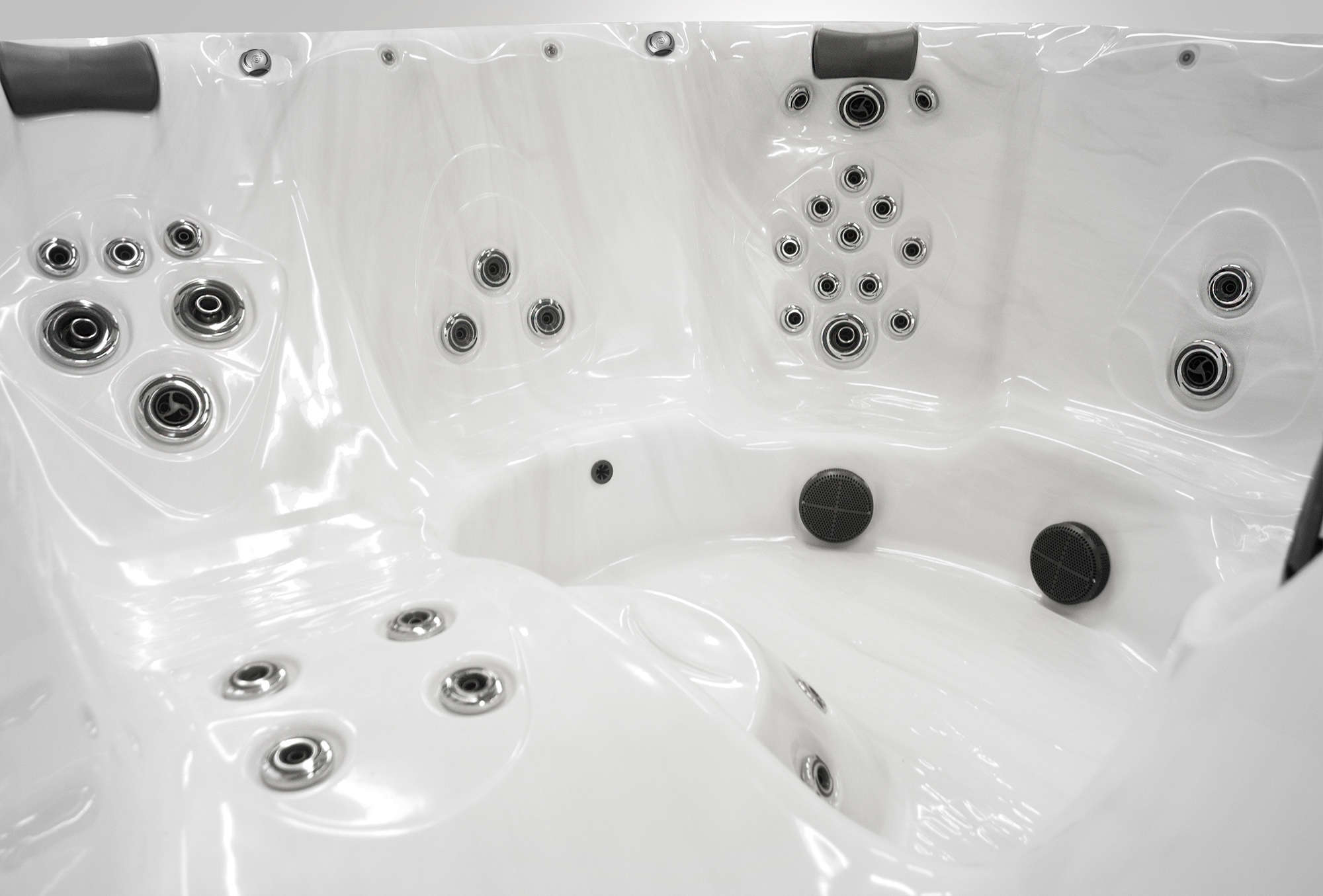 Balance 7 Hot Tub Model from Clarity Spas