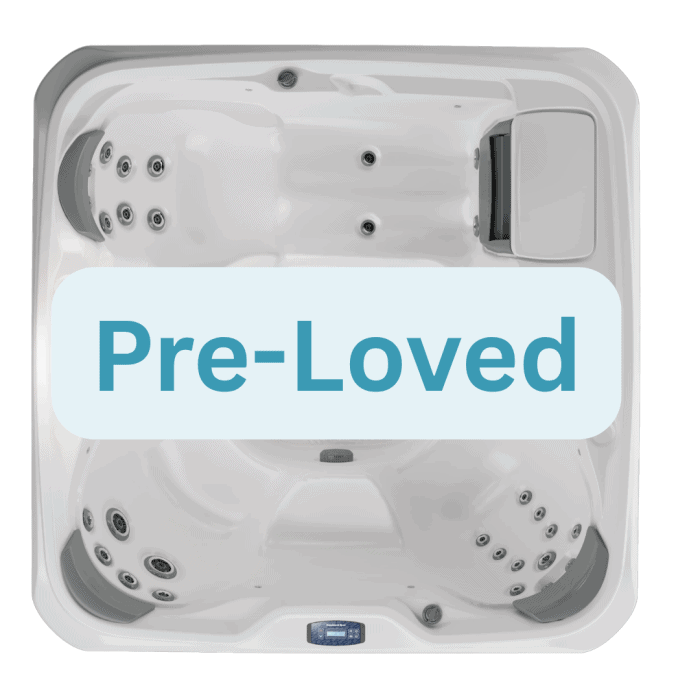 Pre-loved Sundance hot tub